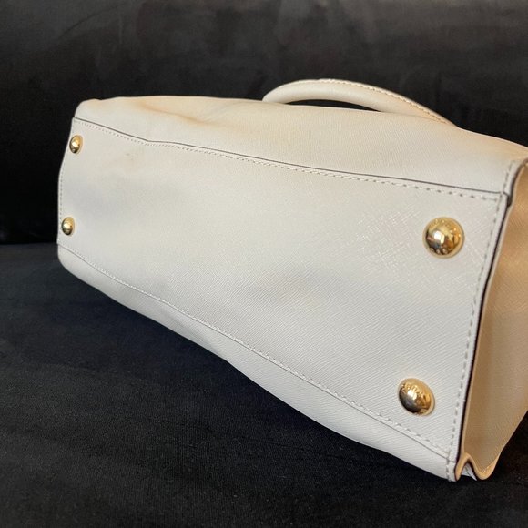 Michael Kors Oyster Hamilton Tote - Picture 7 of 11